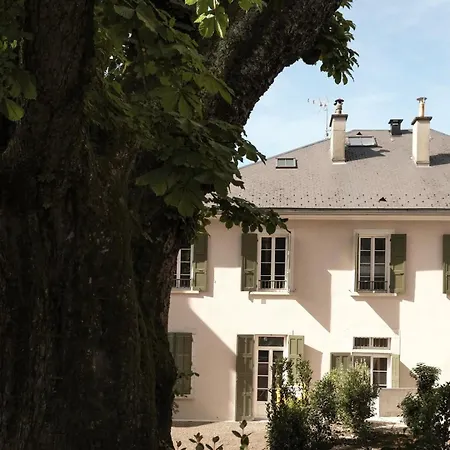 La Maison Des Ducs 3*