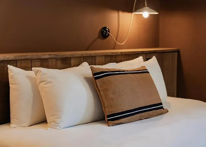 La Maison Des Ducs Hotel 3*